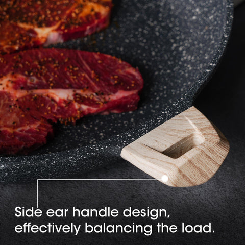 CAROTE egg frying use demonstrates easy release for quick breakfasts