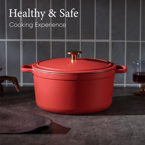 CAROTE enamel interior is smooth and easy to clean after cooking