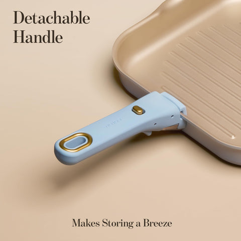 CAROTE grill pan design drains grease while retaining flavor.