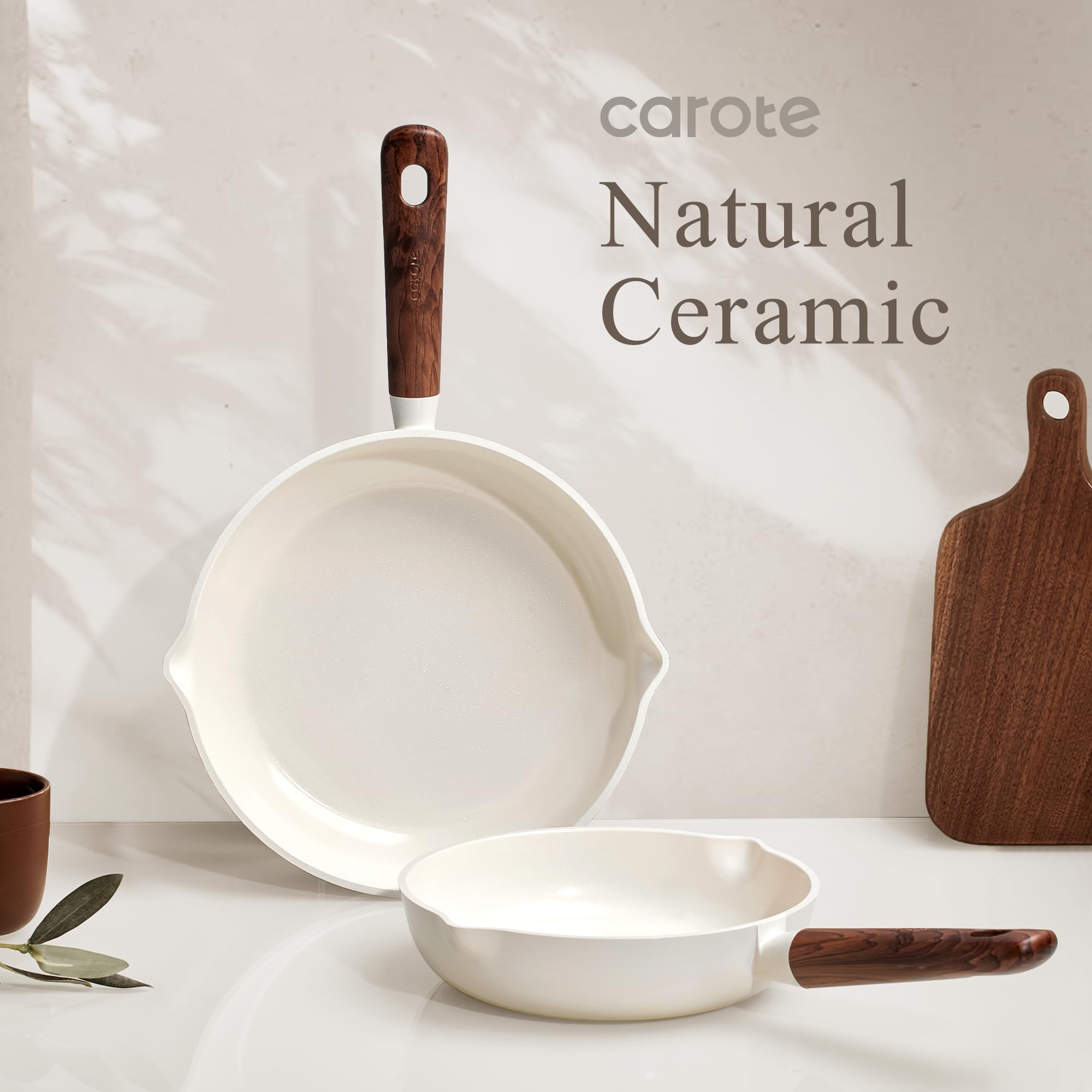 CAROTE induction-compatible base ensures even heat on compatible stoves.