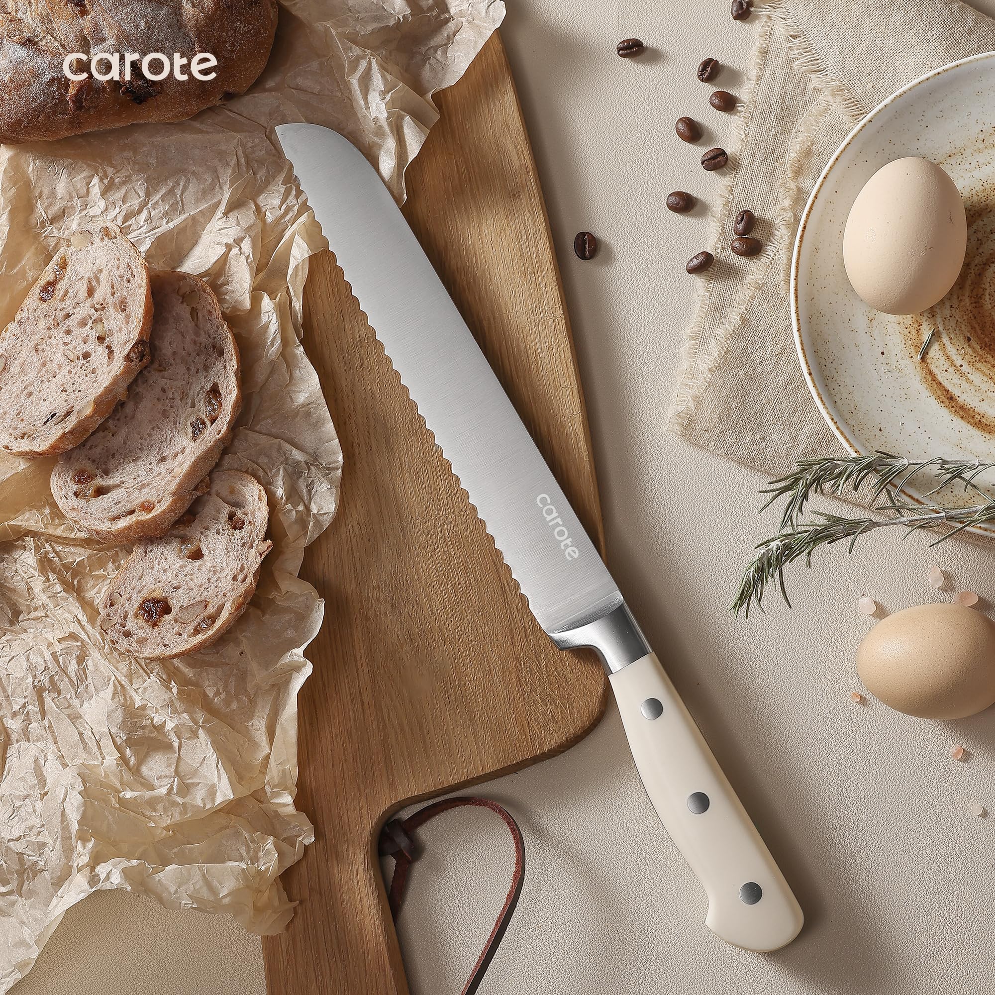 CAROTE kitchen scissors and sharpening steel accompanying the knife block