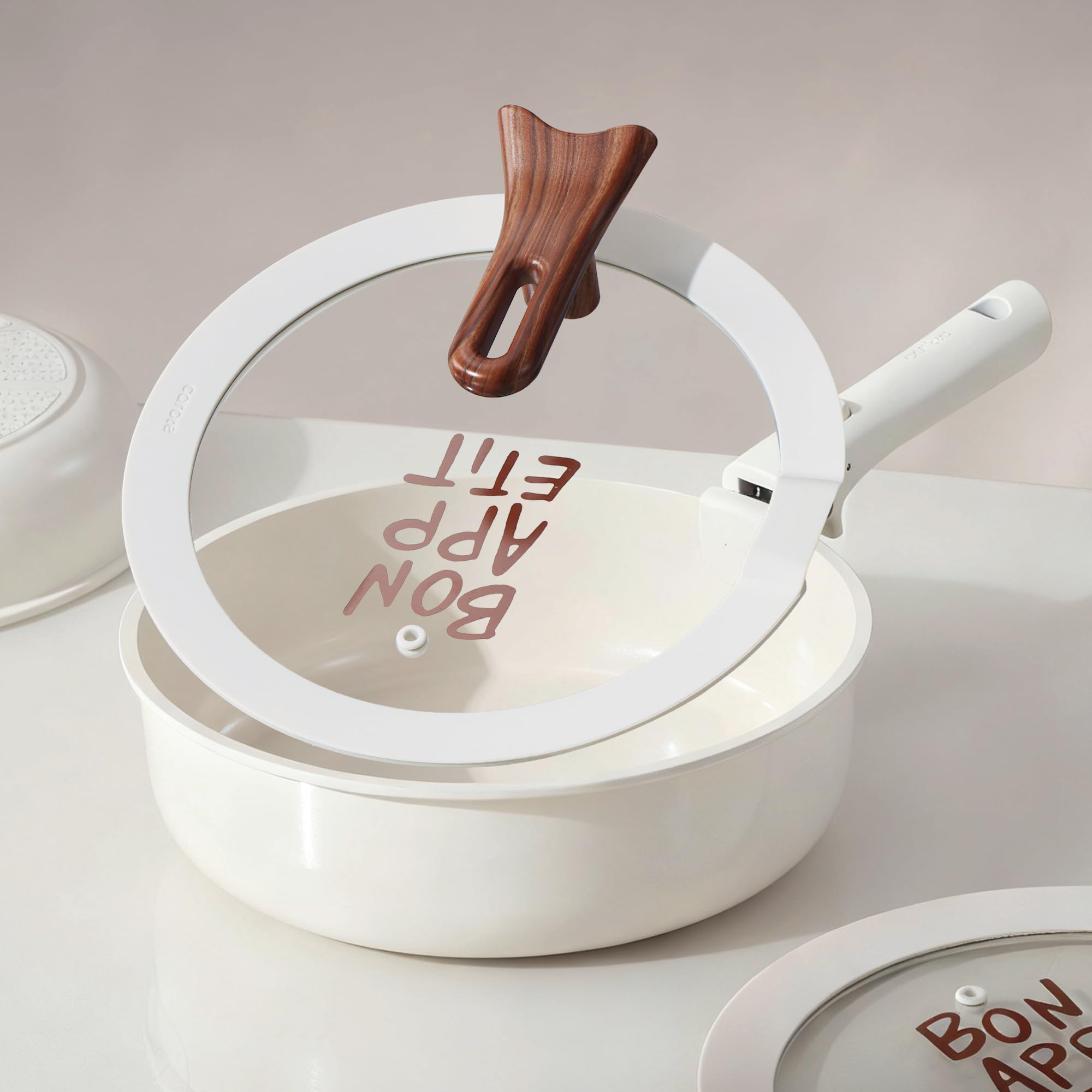 CAROTE nonstick ceramic surface promotes low-oil cooking and easy cleanup