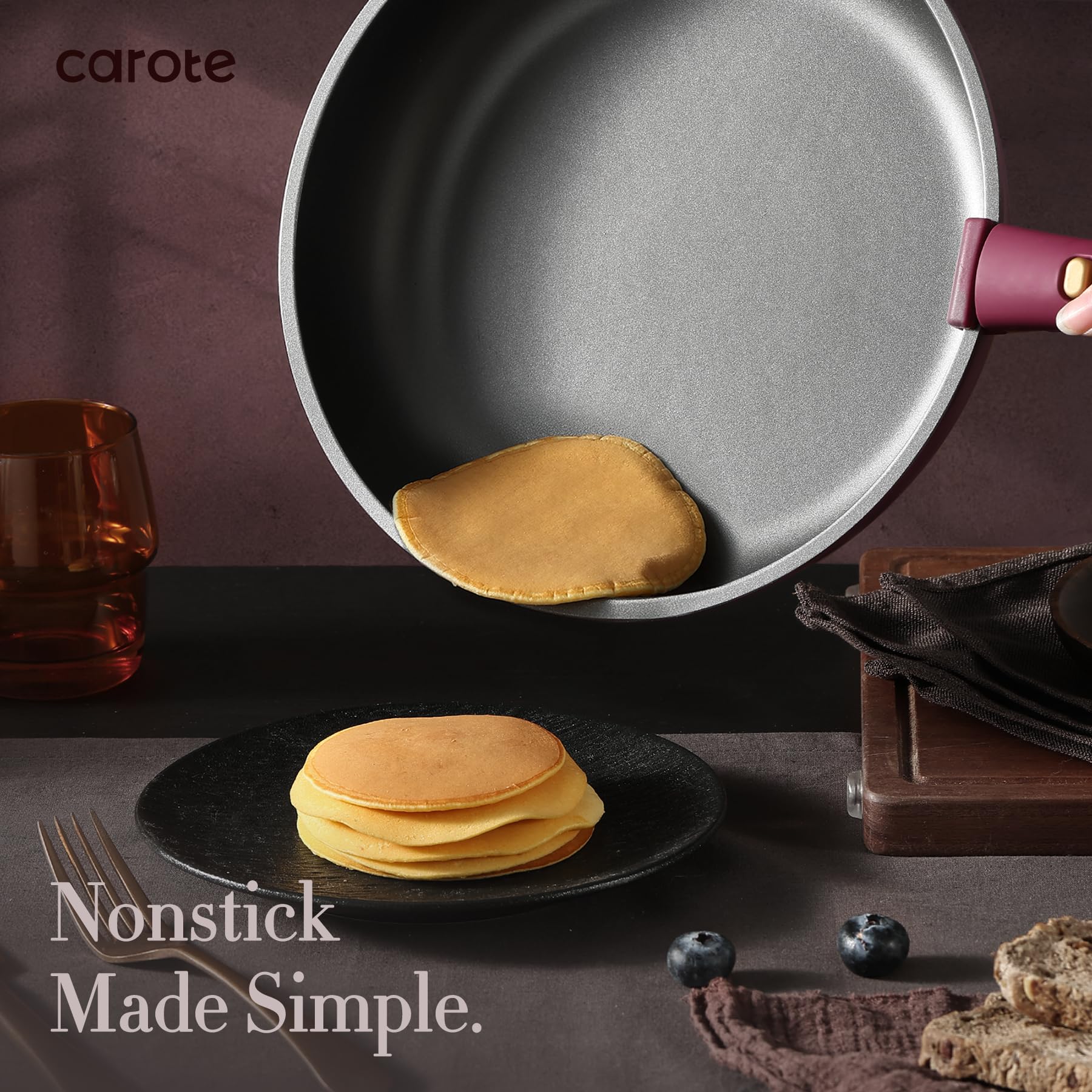 CAROTE nonstick surface for easy release and even heat distribution.
