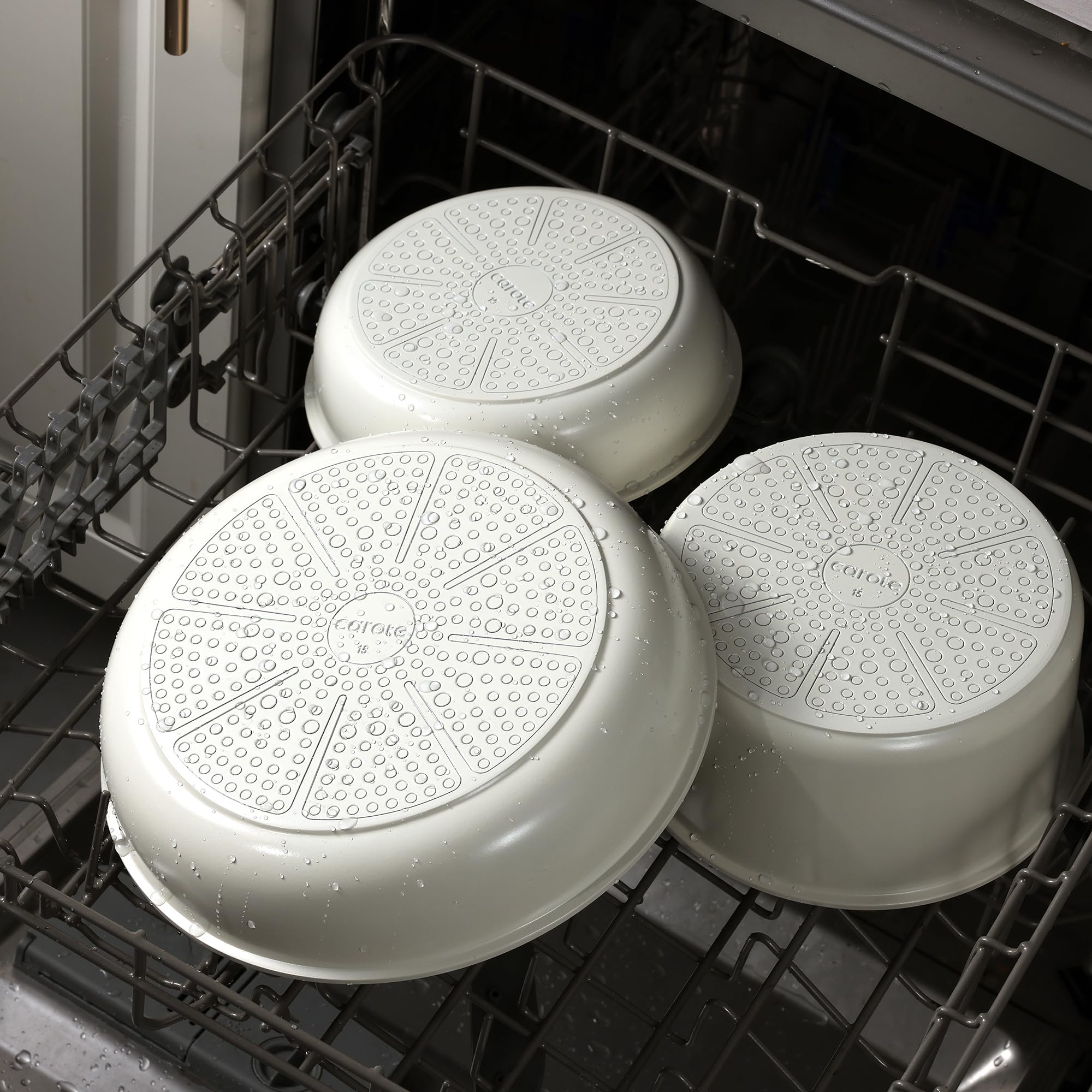 CAROTE oven-safe and induction-ready cookware for diverse cooking steps