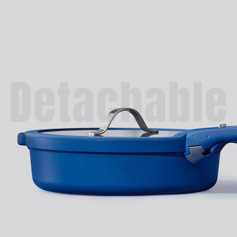 CAROTE nonstick surface enables easy cleanup and residue-free cooking.