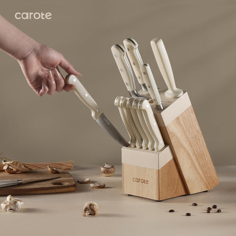 CAROTE 3.5-inch paring knife designed for peeling and detail work