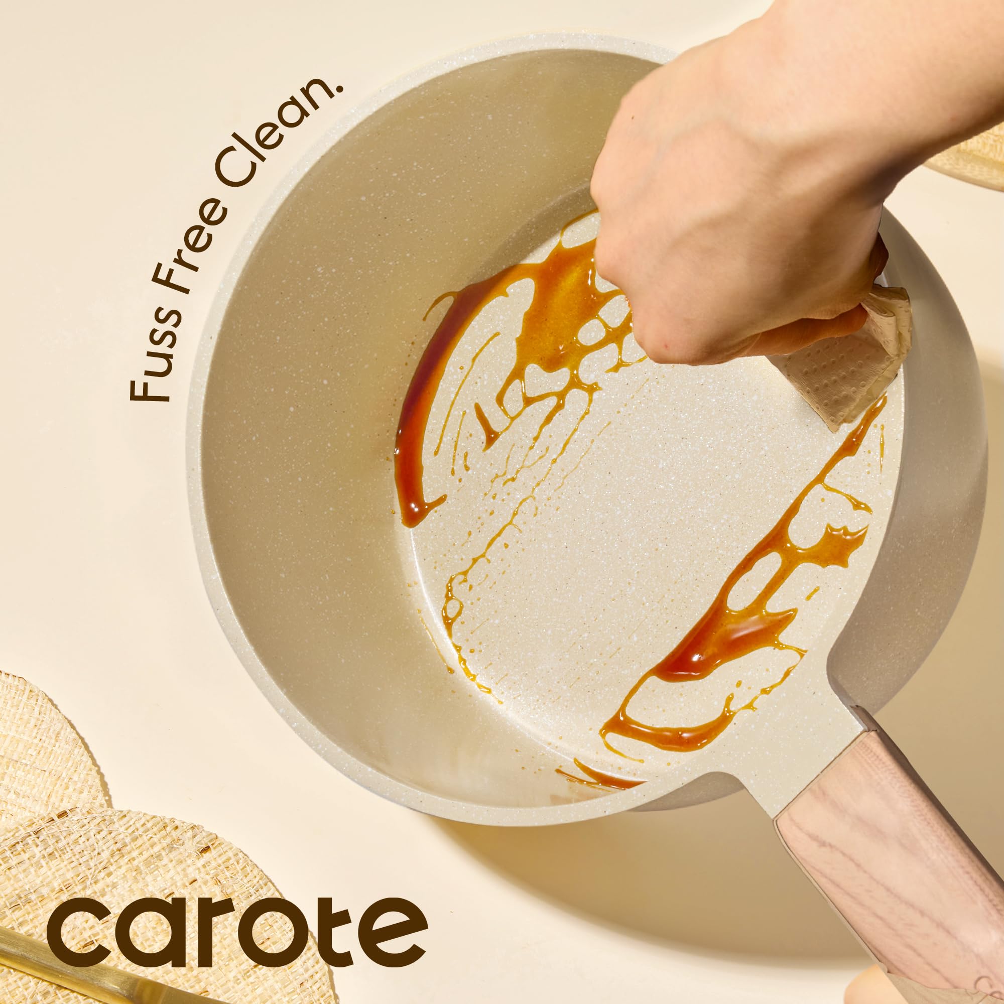 CAROTE stay-cool handle ensures comfortable gripping while cooking