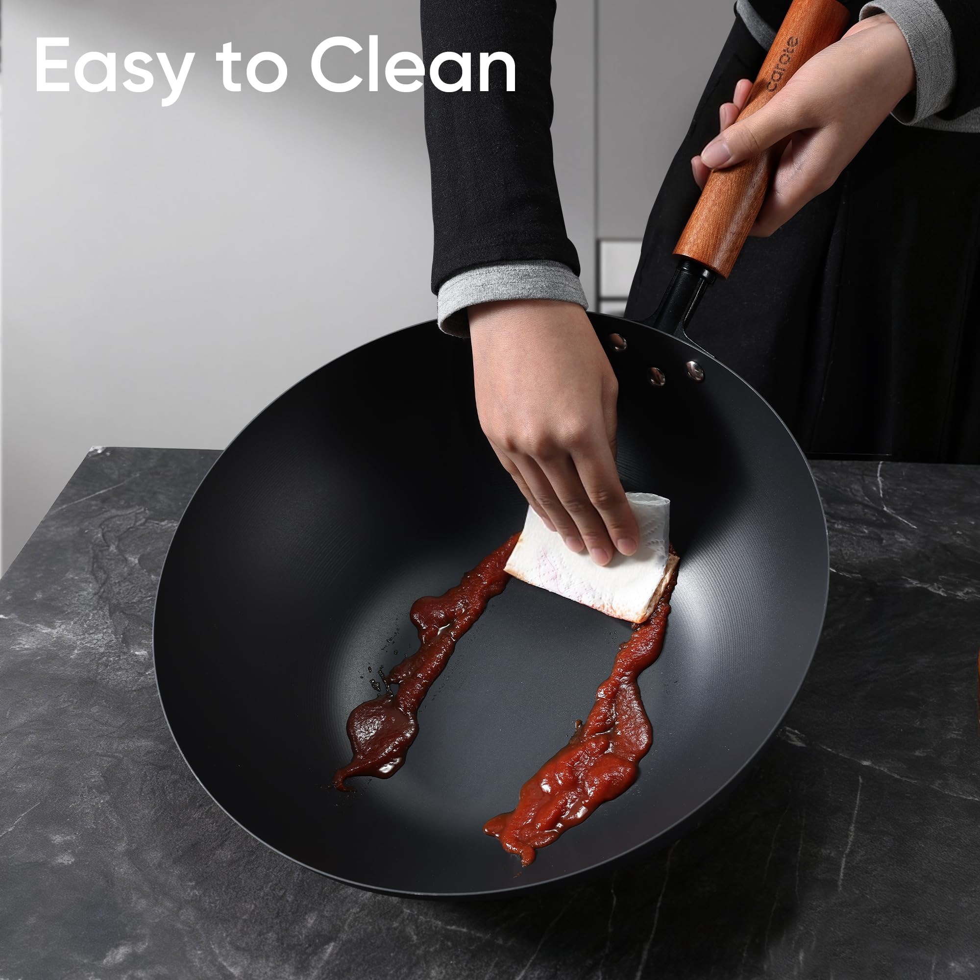 CAROTE wok with lid open showcases spacious cooking area for stir-fries.