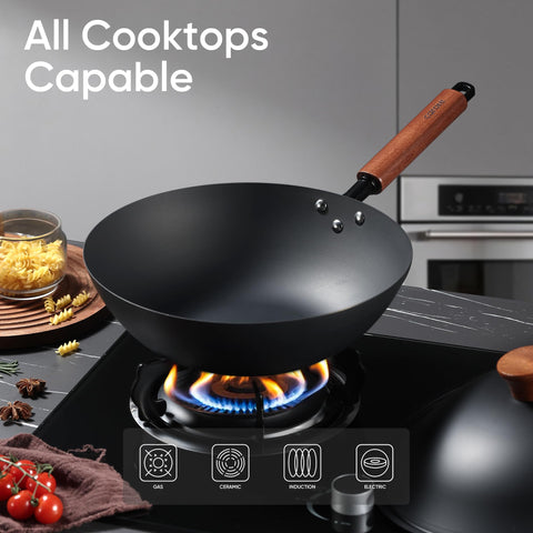 CAROTE wooden handle close-up shows ergonomic grip and storage loop.