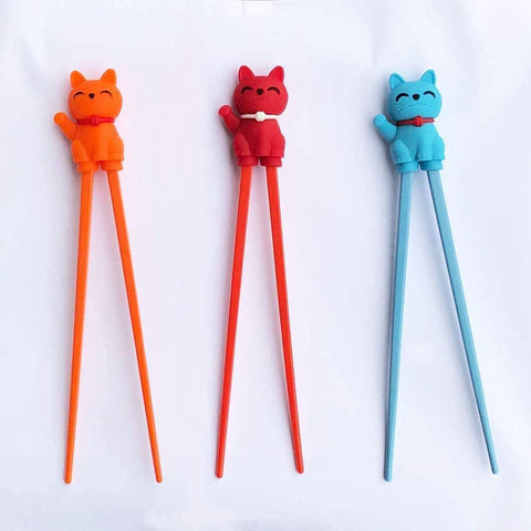 Carykon training chopsticks for kids enables easy learning and control.