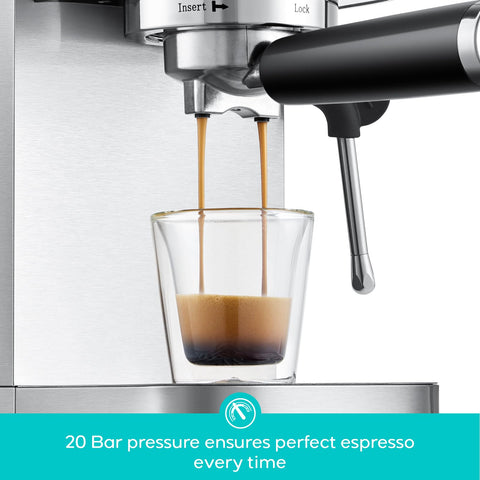 CASABREWS 3700 20-bar pump detail enables flavorful extraction and rich crema.