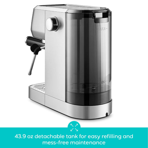 CASABREWS 3700 removable drip tray simplifies cleanup after brewing.