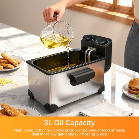Cattleman Cuisine lid with viewing window lets you watch progress while reducing spills during cooking.
