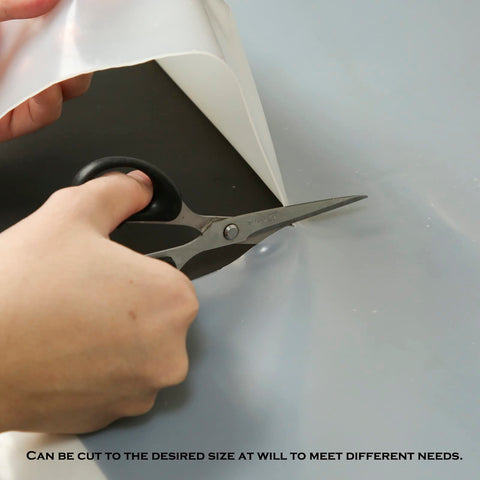 Cattolo polymer-clay workspace photo shows flexible layout for sculpting