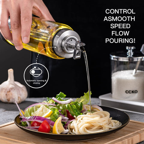 CCKO anti-slip base keeps the bottle stable on countertops during cooking