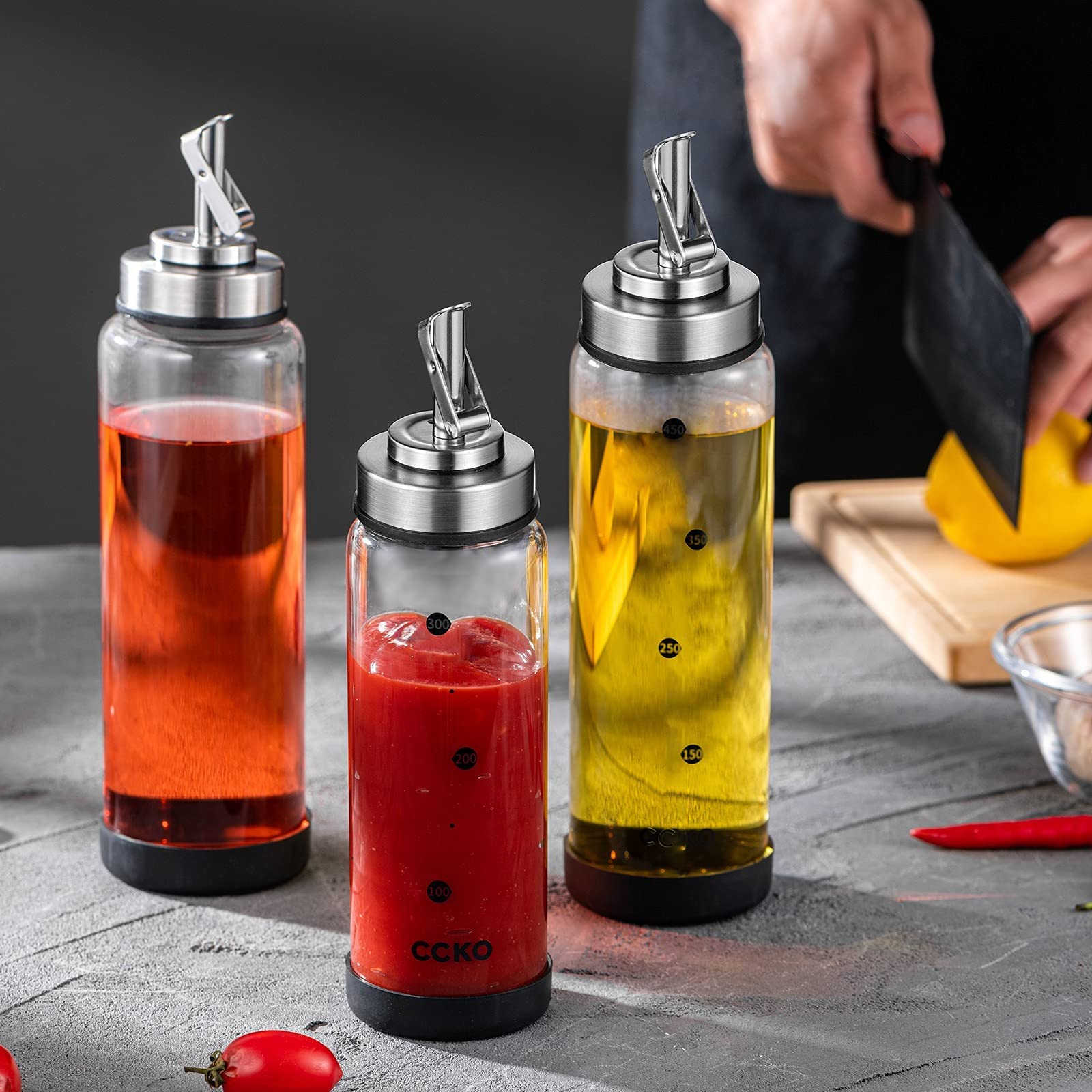 CCKO kitchen-friendly bottle for olive oil and vinegars preserves flavor