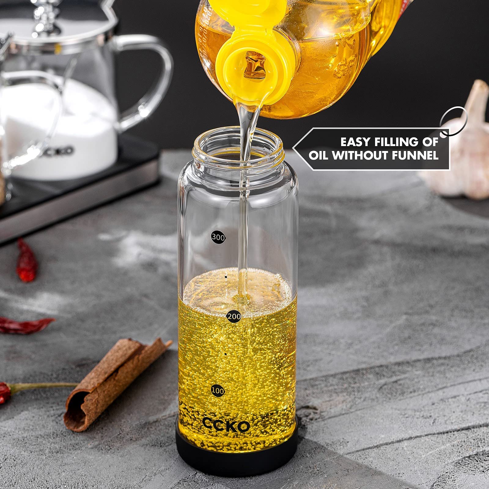 CCKO stainless steel auto-flip spout enables controlled pouring with fewer drips