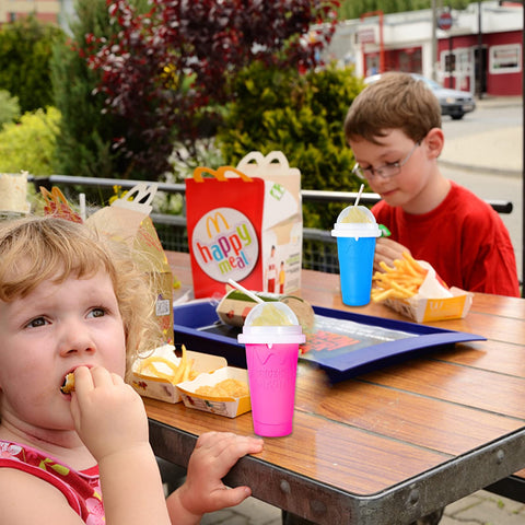 Cdbz Slushy Cup uses food-grade silicone and PP for safe, reusable use.
