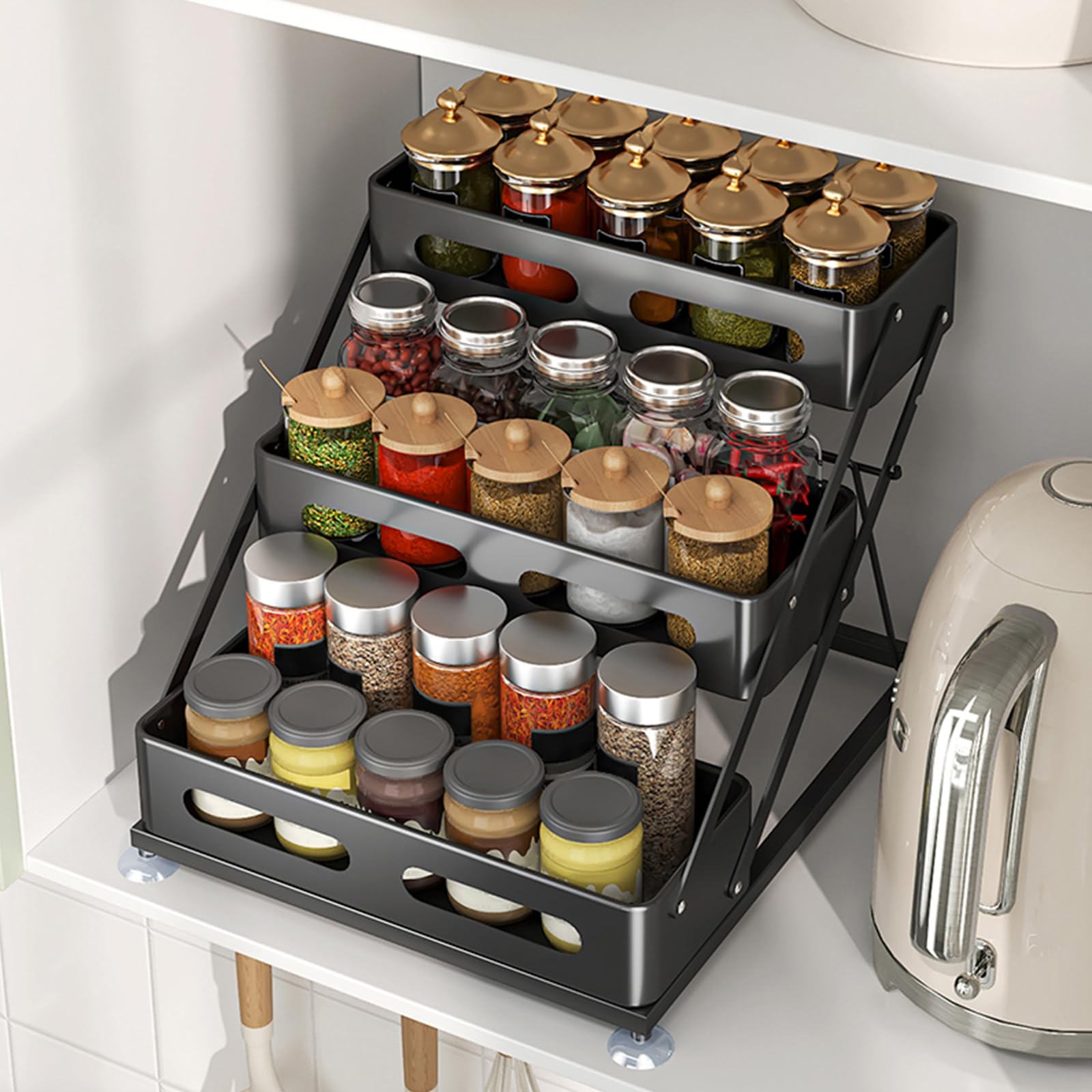 Ceetug rack keeps spices neatly organized and visible.