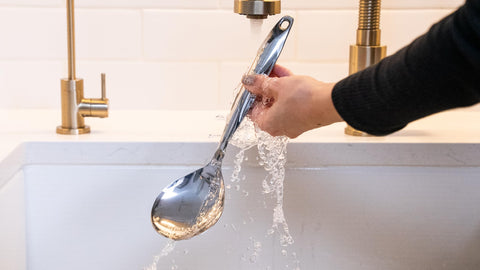 CEYWA rustproof and heat resistant utensils for high heat cooking