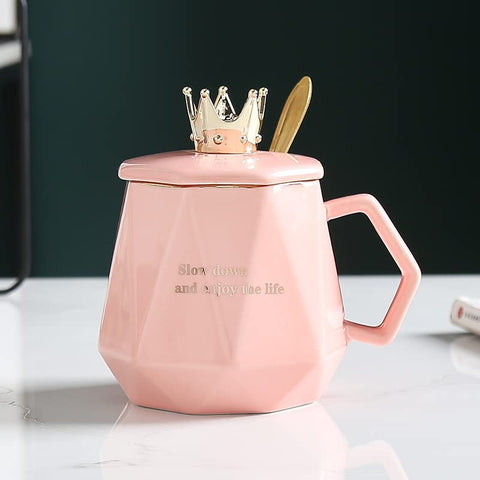Flat-bottom cups recommended for even heating with CGHWBEA warmer