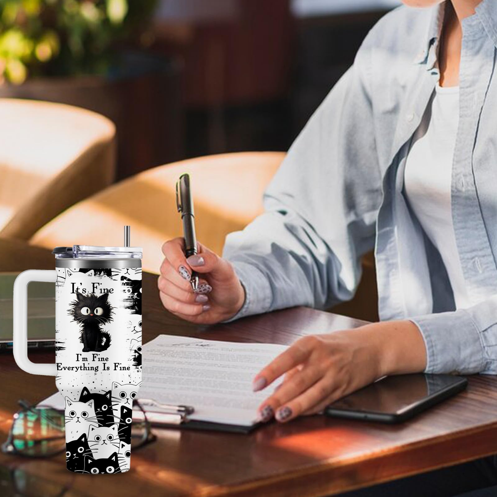 CGMIBAS desk-friendly cat tumbler for everyday moments