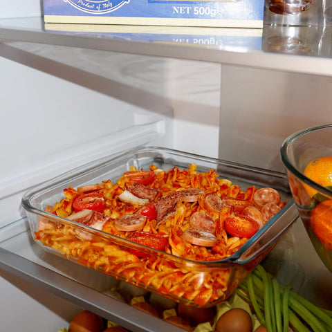 CGNWEEPS dishwasher-safe bake dish for simple cleanup after cooking.