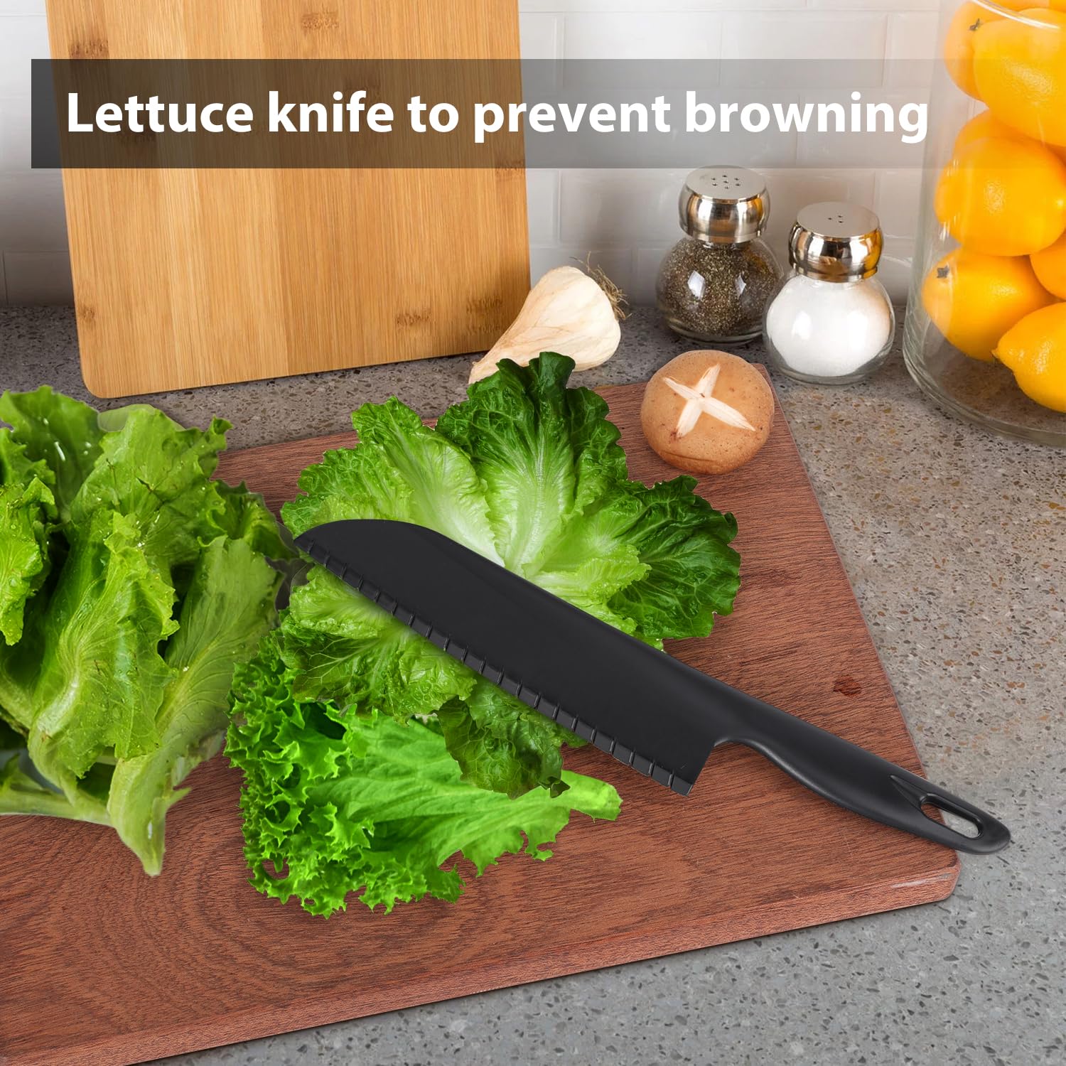 ChaLeeMoo nylon knife cutting pizza while protecting nonstick surfaces