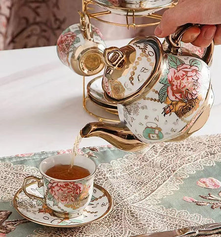 CHANJOON rose-pattern element adds timeless charm to the table setting.