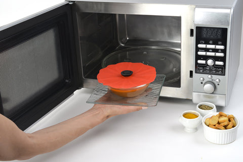 Charles Viancin Poppy lid is dishwasher-safe for easy cleanup after cooking.