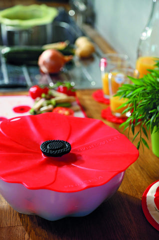 Charles Viancin Poppy lid reduces waste by replacing disposable wrap