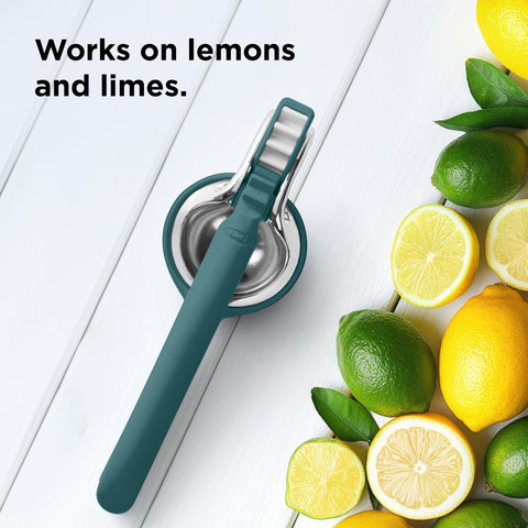 Chef'n FreshForce small citrus compatibility handles lemons and limes with ease.