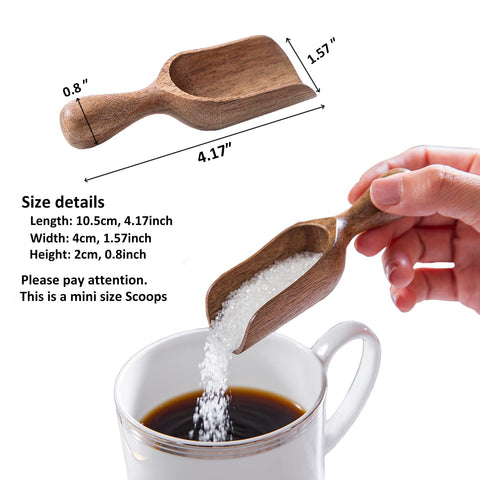 CHEF OLÉ acacia wood scoop with ergonomic handle for easy scooping.