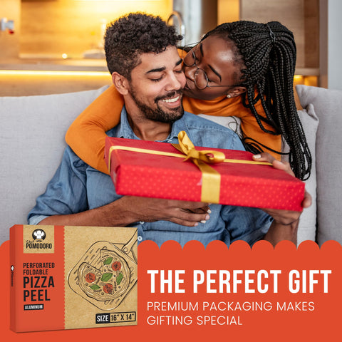 Chef Pomodoro pizza peel compatible with Uuni 3 and other ovens