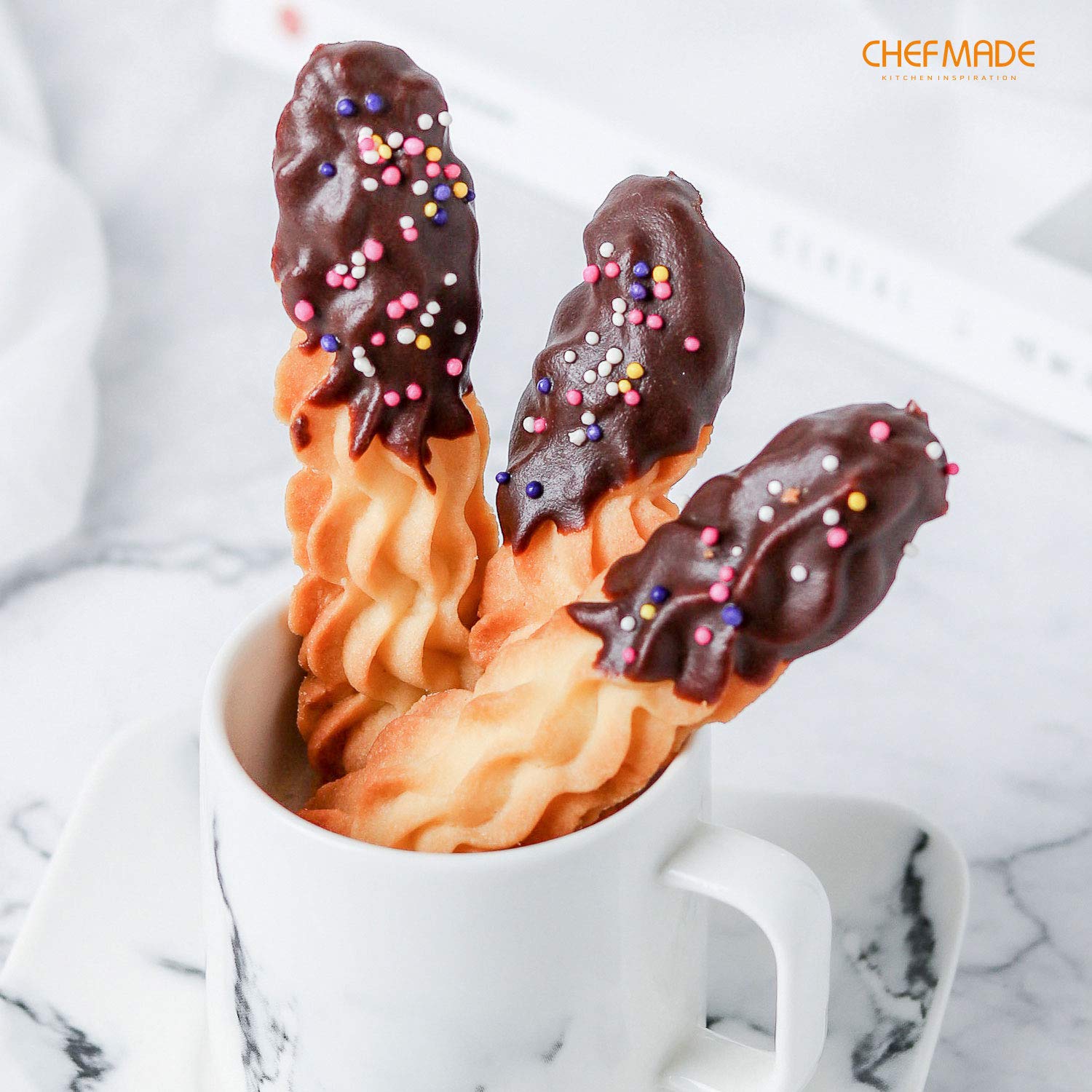 CHEFMADE eclair pan easy-release coating simplifies cleanup after baking.