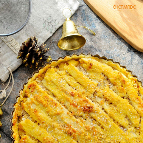 CHEFMADE tart pan ideal for family meals and gatherings