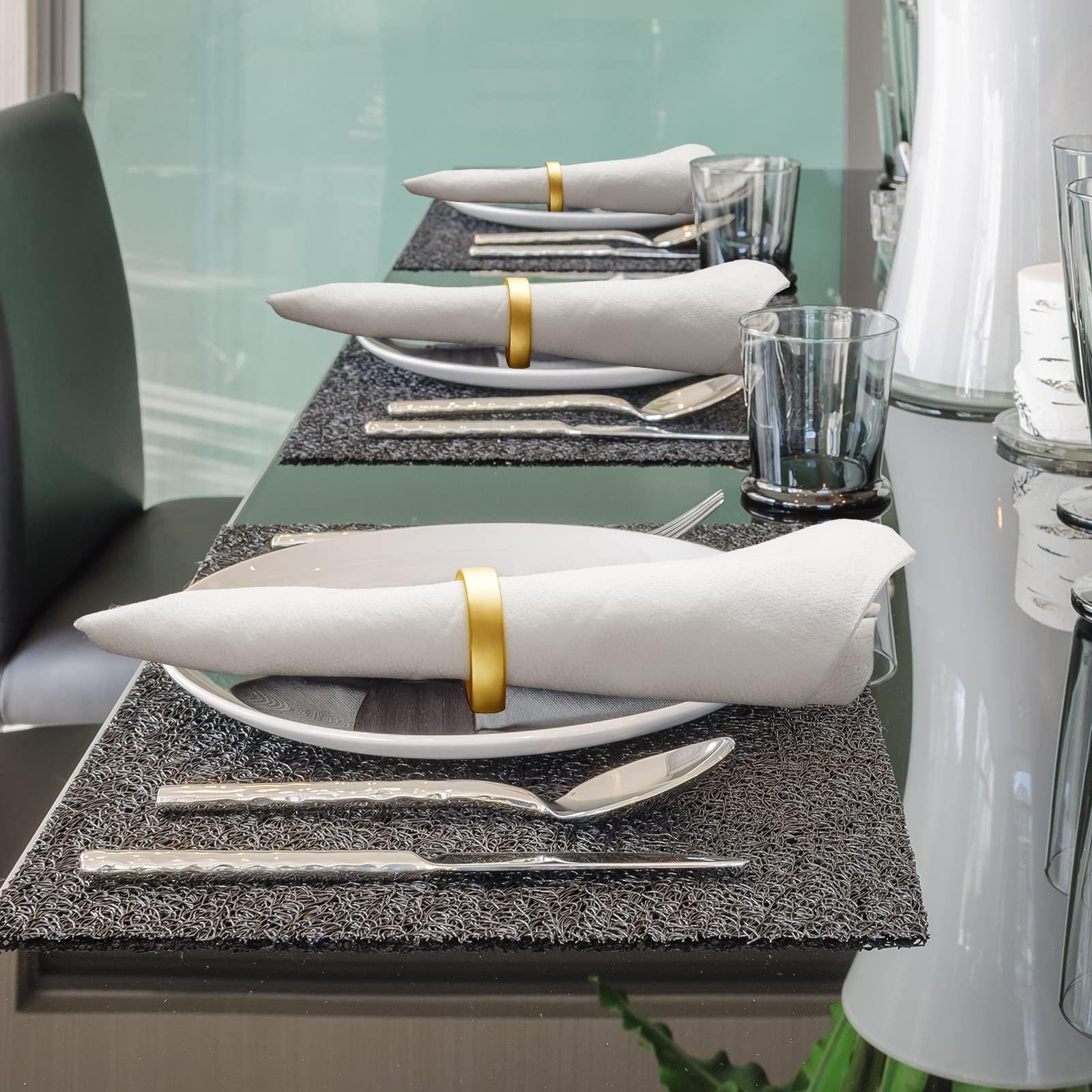 CHENGU semicircle design napkin ring holders add modern flair.