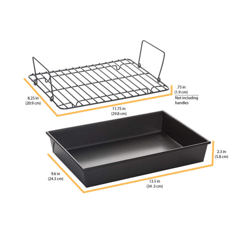 Chicago Metallic 16947 rack height design promotes even cooking and airflow.