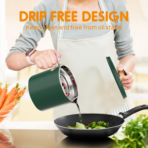 Chihee drip-free spout design minimizes leaks when pouring oil.