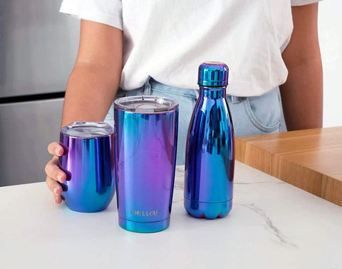 CHILLOUT LIFE non-slip grip helps secure beverages outdoors.