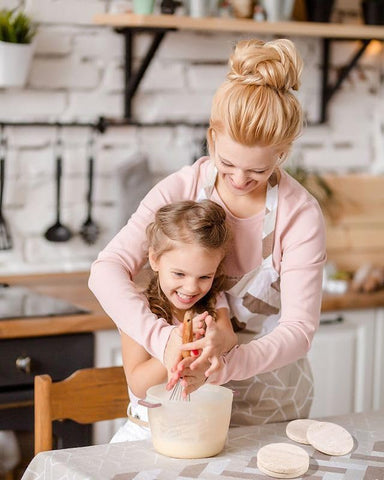 CHISELED ST DF SK White Travertine coaster with cork back prevents slips during gatherings