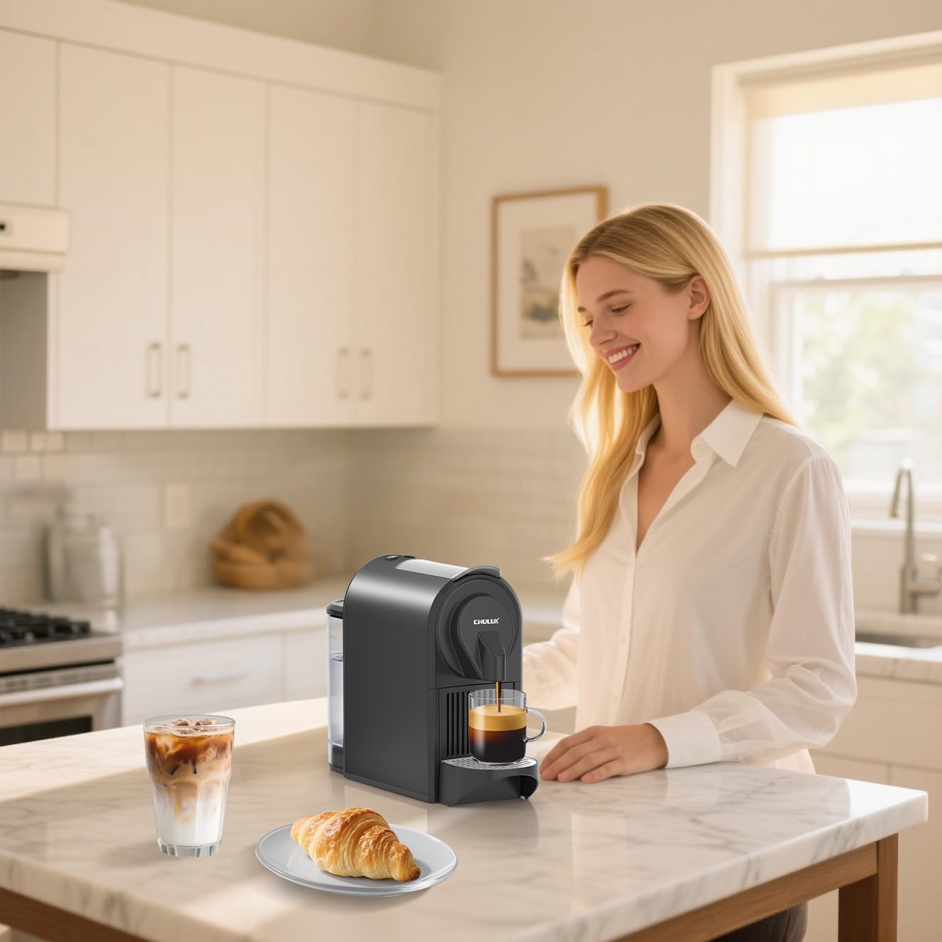 CHULUX removable water tank for easy filling and cleaning.