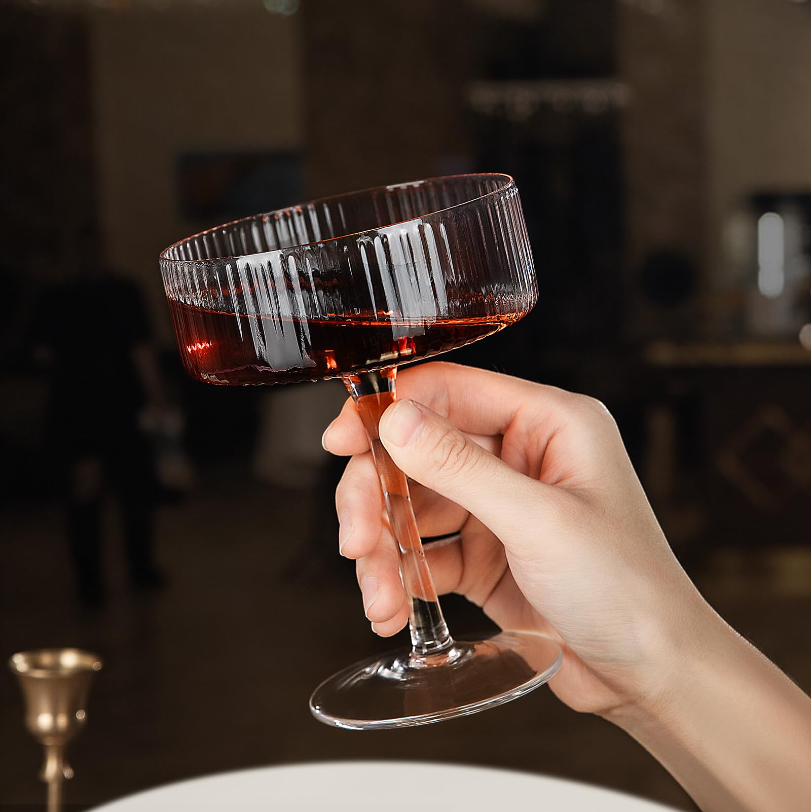 Ciaell 10 ounce coupe glass rim detail enhances sipping comfort