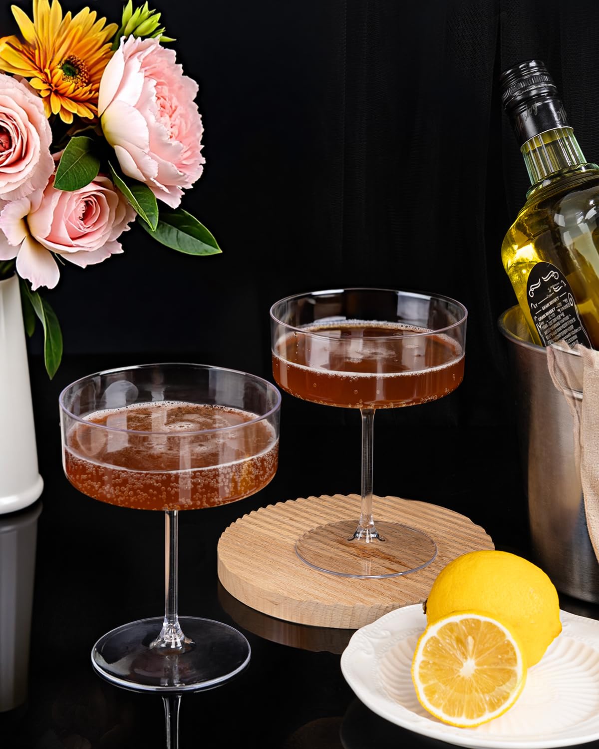 Ciaell BPA-free durable plastic offers shatterproof reliability for lively bars and parties