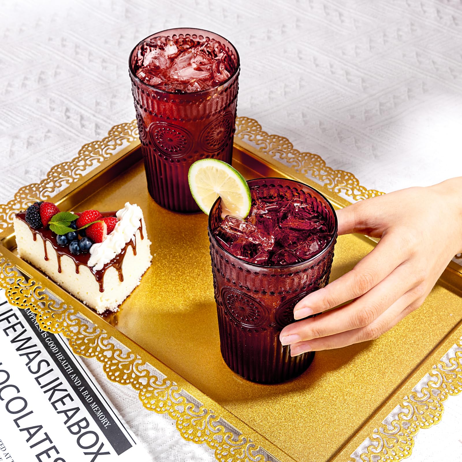 Ciaell BPA-free plastic glasses ensure safe sipping.