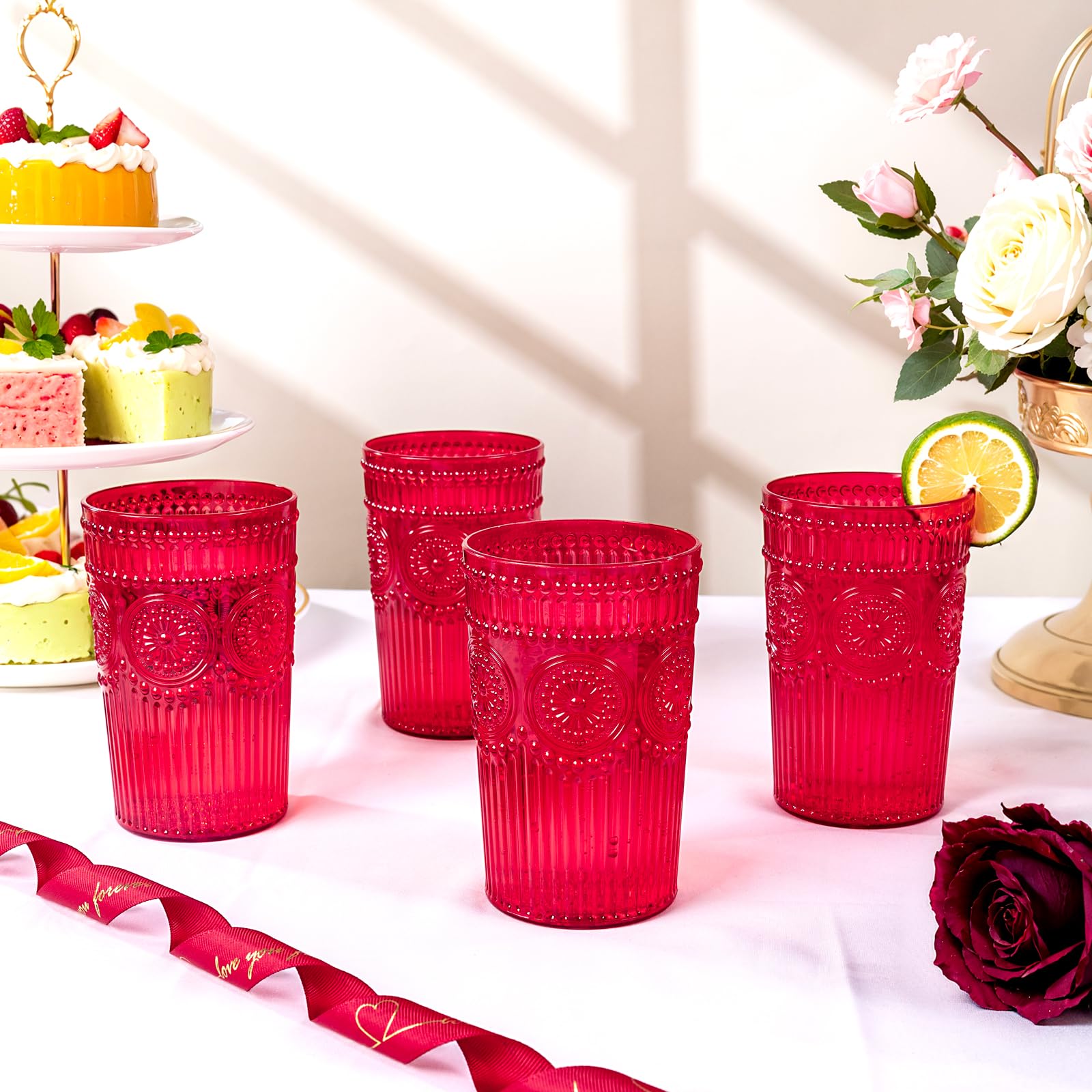 Ciaell gift-ready red glass set for cocktail enthusiasts.