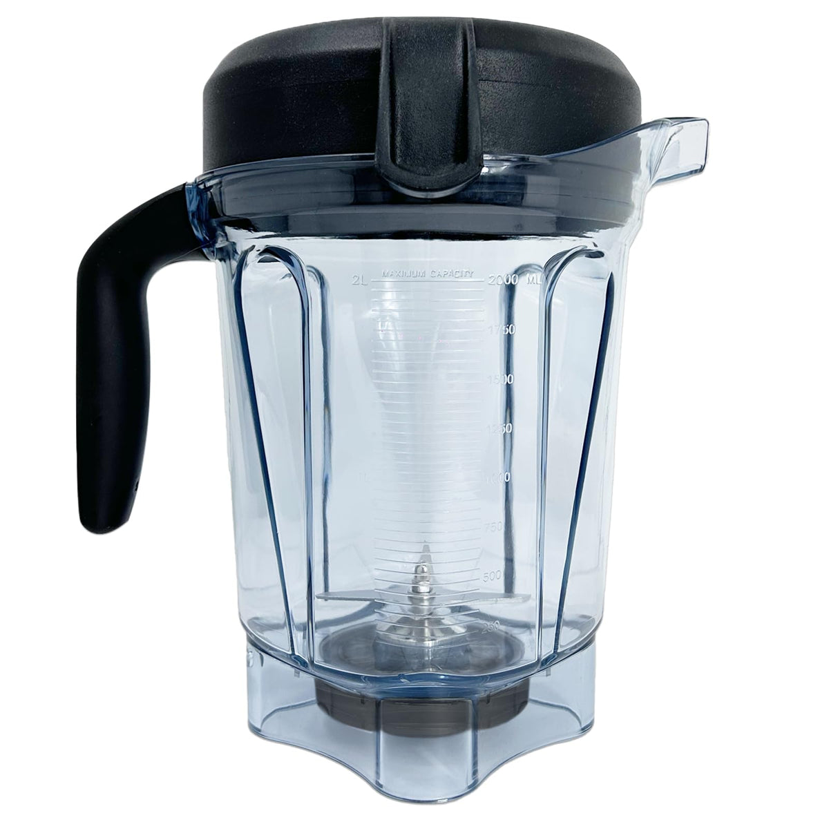 Cittiwo Blender Pitcher 64oz low-profile in action for smoothies and large batches