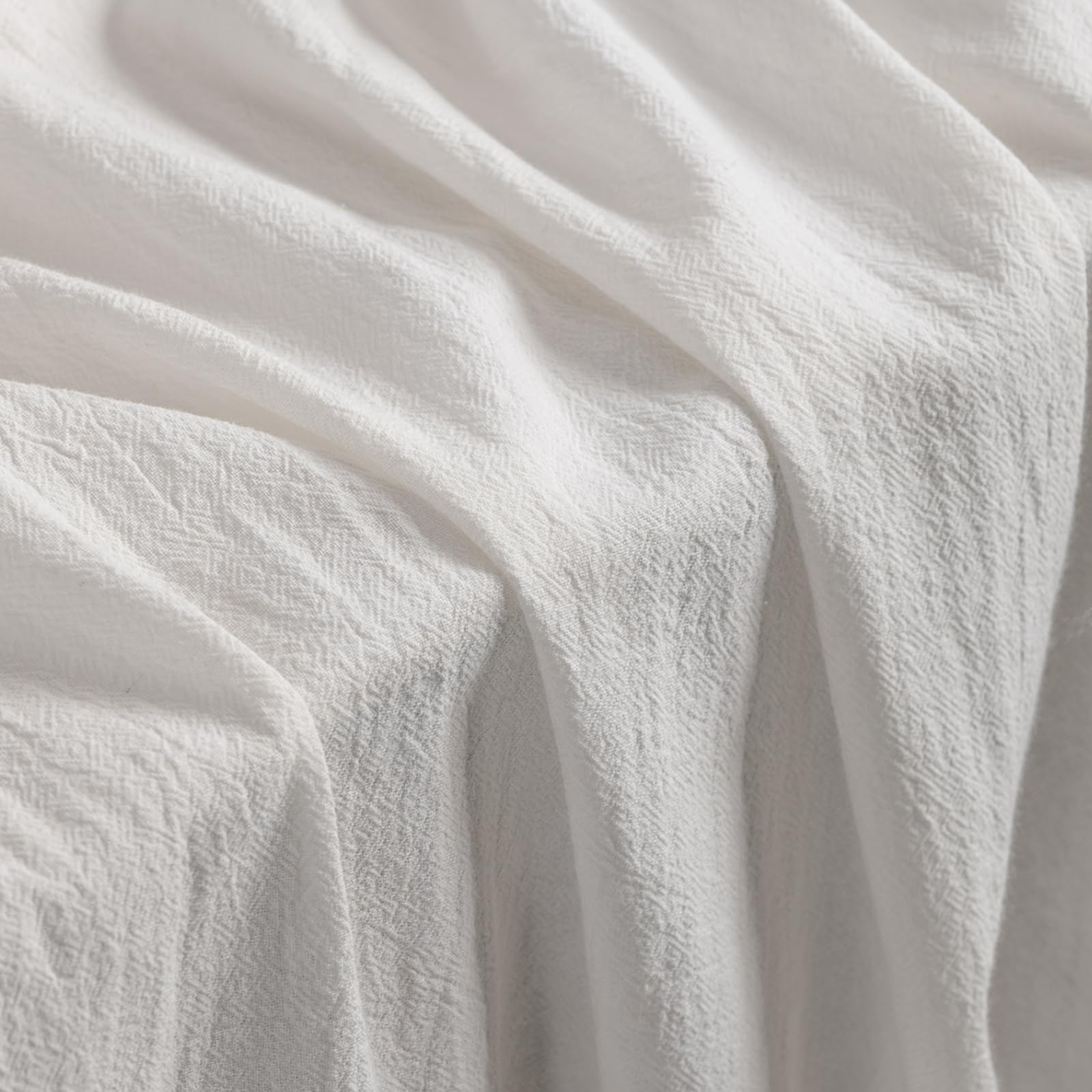 Cityelf durable washability ensures easy care after daily use.