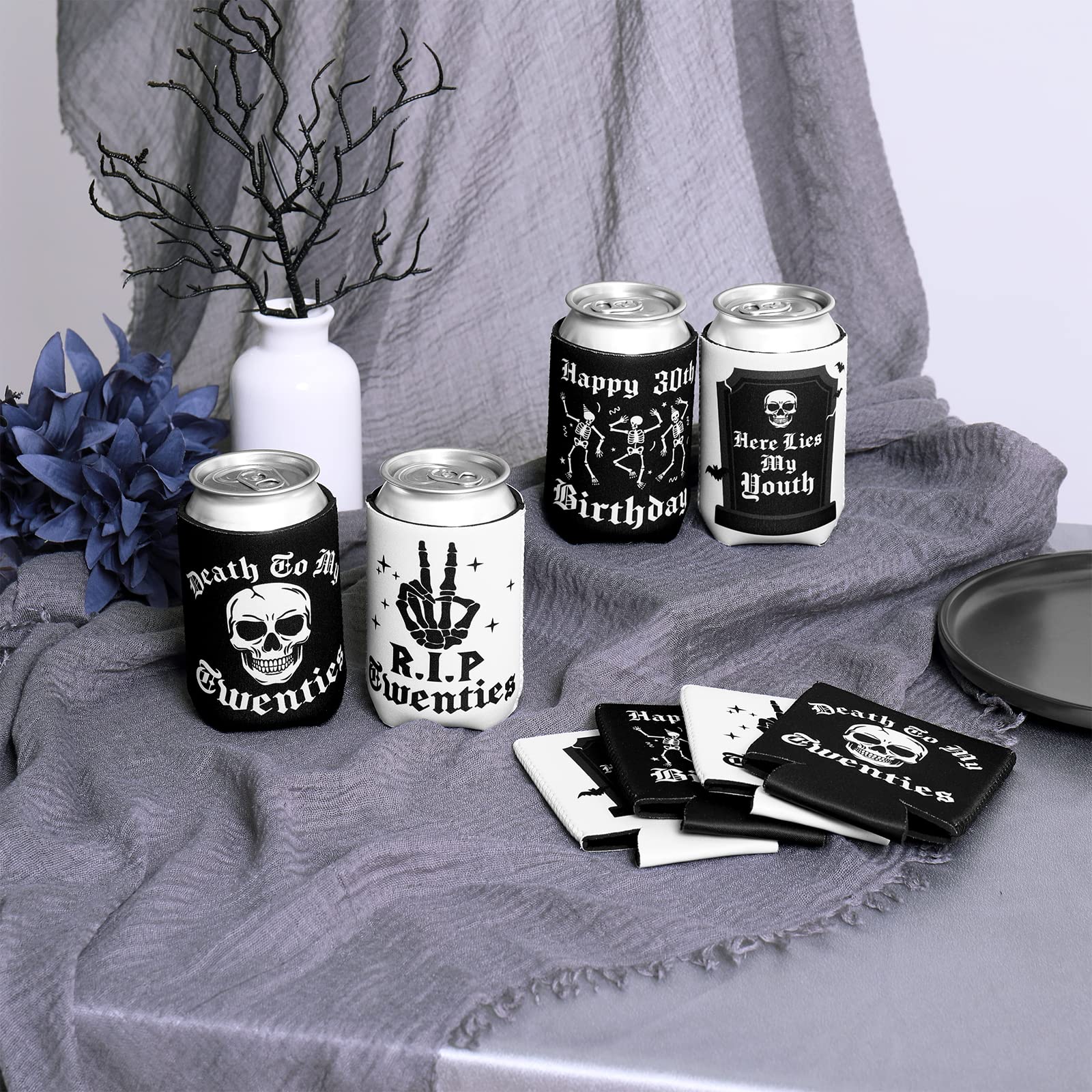 CiyvoLyeen skull design can sleeve adds edgy vibes to a Halloween party.