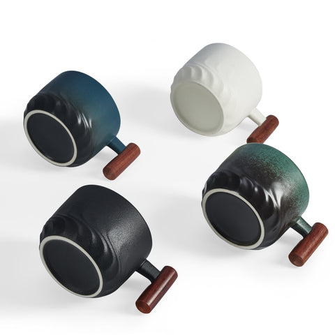 CLASGLAZ demitasse cup with wooden handle in matte black, ideal for cappuccino